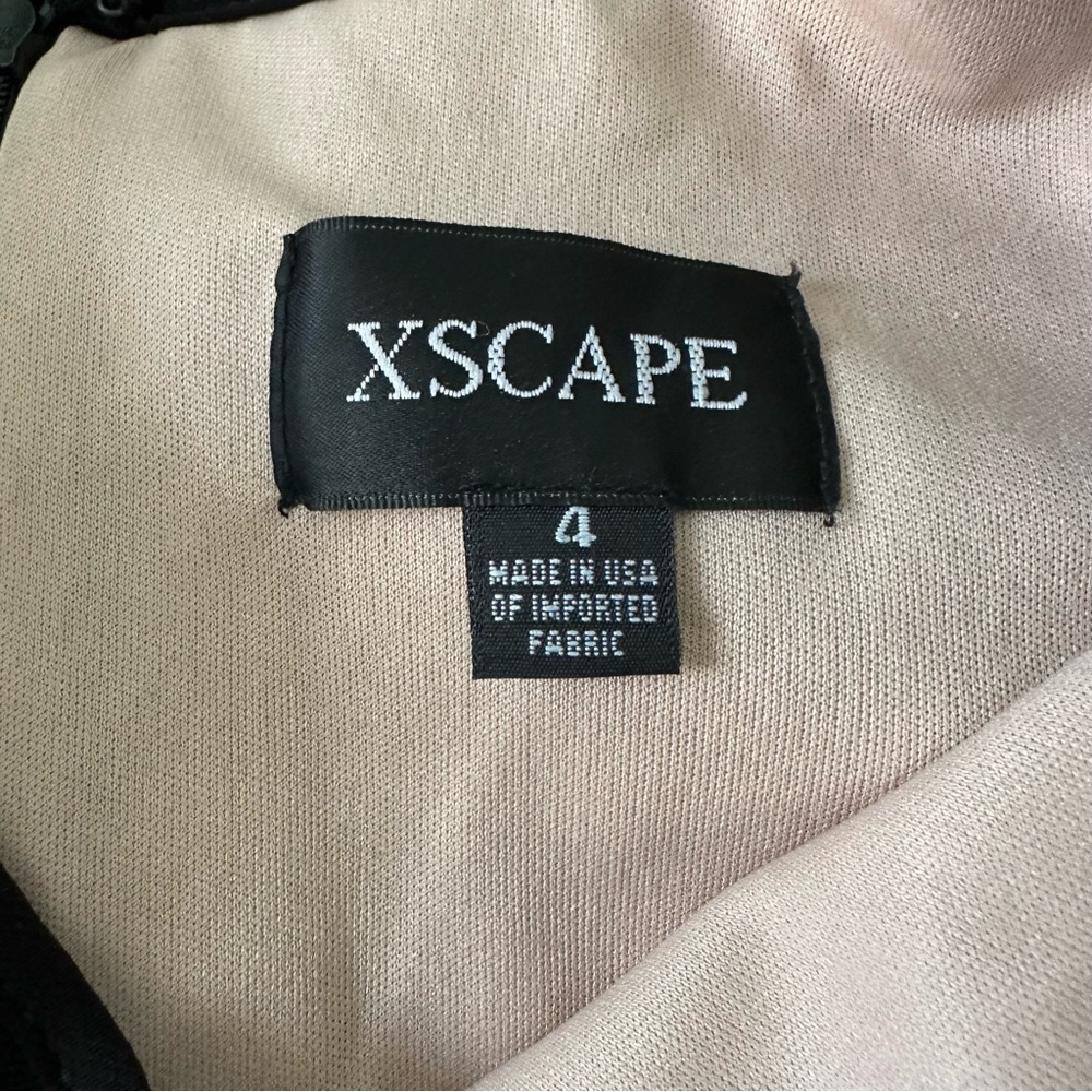 NWT XSCAPE Ruffled Cold-Shoulder Dress sz 4 - Picture 12 of 12
